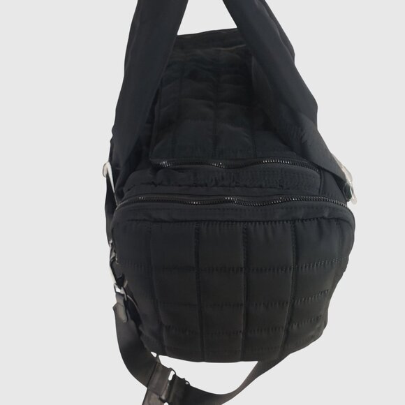 Steve Madden Quilted Nylon Black Duffel Bag With Star Charm & Adjustable Strap - Picture 7 of 13